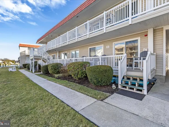 8908 Rusty Anchor Rd #401, Ocean City, MD 21842