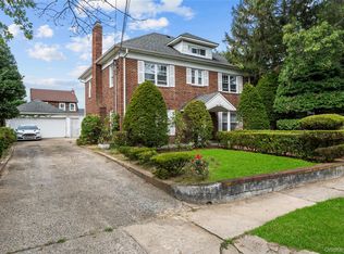 311 Hamilton Ave, Hewlett, NY 11557