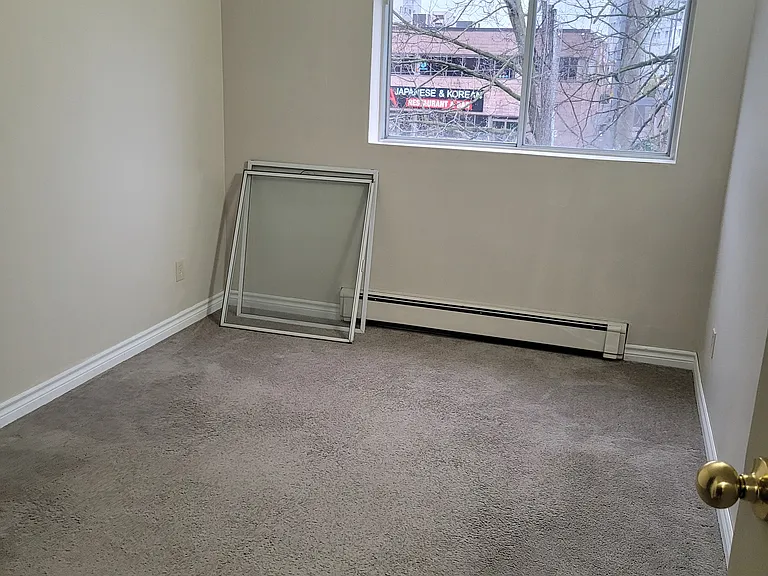 350 Regina St N #209 — Photo 11
