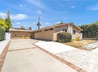 16433 Kingsbury St, Granada Hills, CA 91344