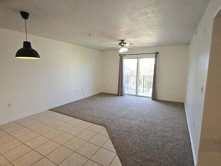 1230 E Privet Dr #4-425 — Photo 6
