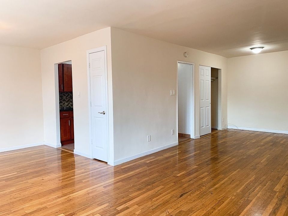 1st image of 139-50 35th Ave #2P