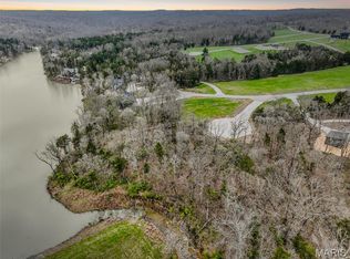 2734 Tyrol Overlook Dr, Wright City, MO 63390