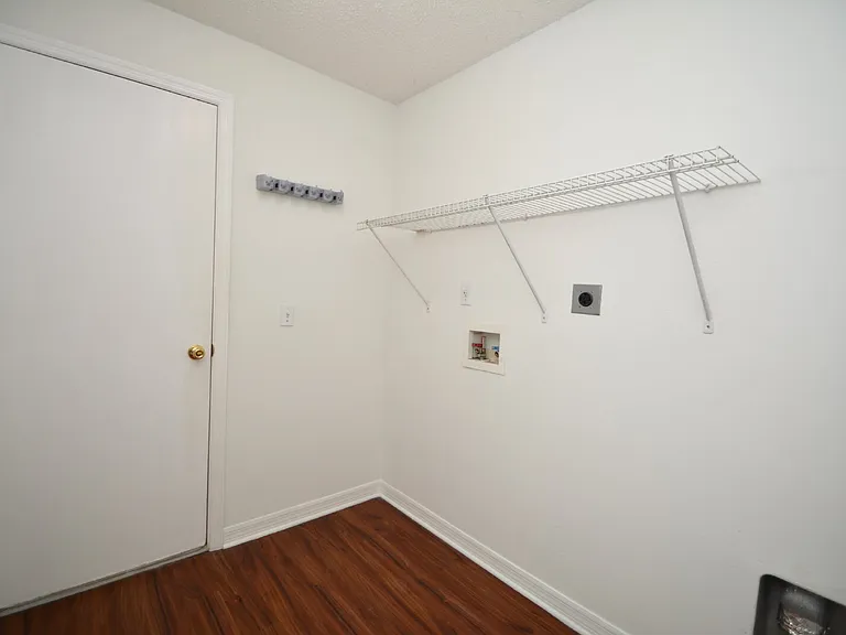 36 Frenora Ln — Photo 31
