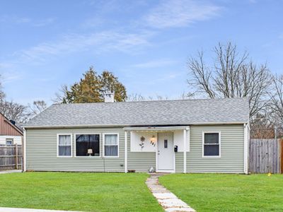 341 E High St, Mundelein, IL, 60060