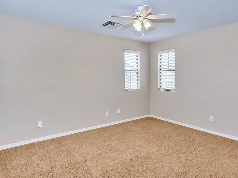 3659 W Thalia Ct — Photo 19