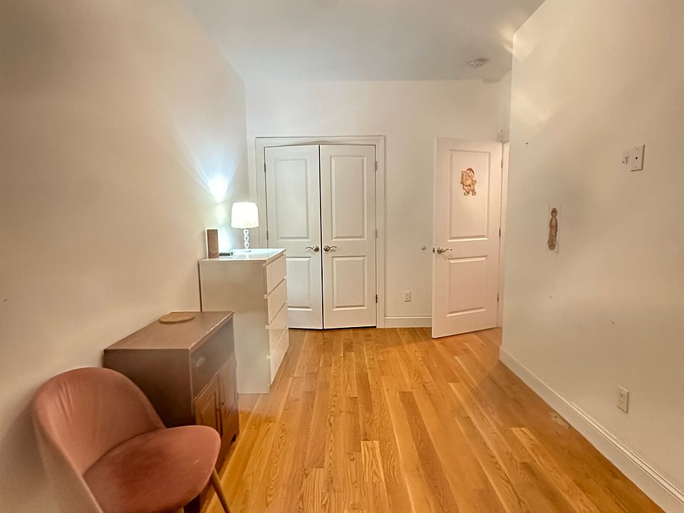 1st image of 8707 19th Ave #1B