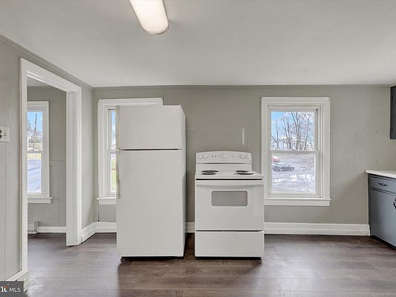 5th image of 36 & 38 Middle Spring Ave