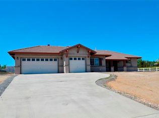 23711 Gold Strike Cir, Perris, CA 92570