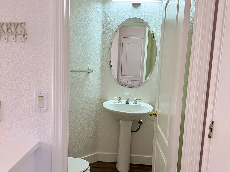 175 Images Cir — Photo 11