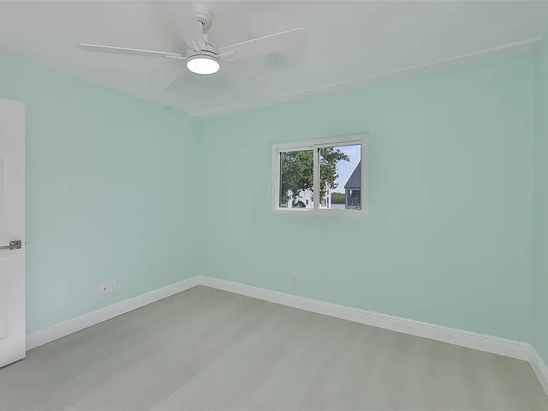 812 Bahia Del Sol Dr #A — Photo 22