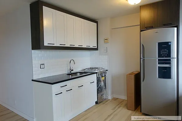 Rented by Sovereign Associates | media 8