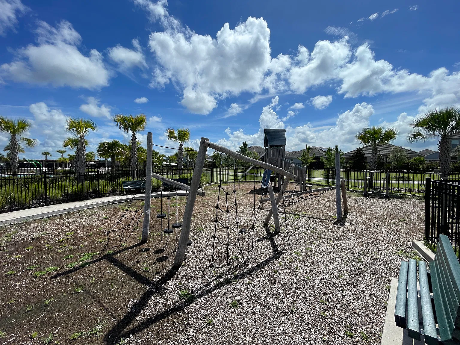 3 bed, 1717 sqft, $2,700 — Photo 4