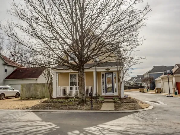 269 Fleets Island Dr, Memphis, TN 38103