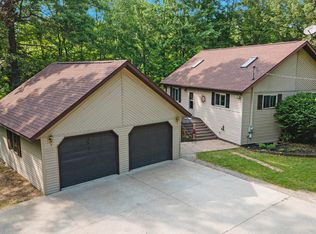 1120 W Stewart Rd, Midland, MI 48640