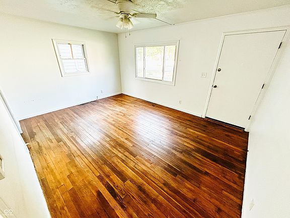 2nd image of 1803 Pierce St