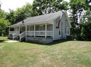 413 Haydenburg Rd, Whitleyville, TN 38588