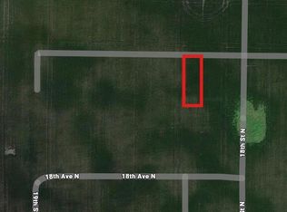 1883 19th St N, Wahpeton, ND 58075