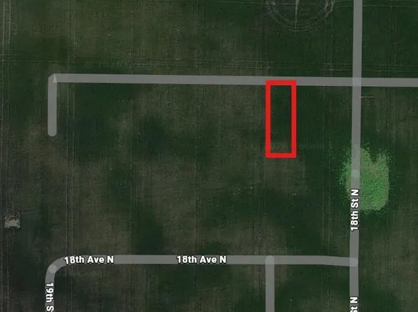 1883 19th St N, Wahpeton, ND 58075