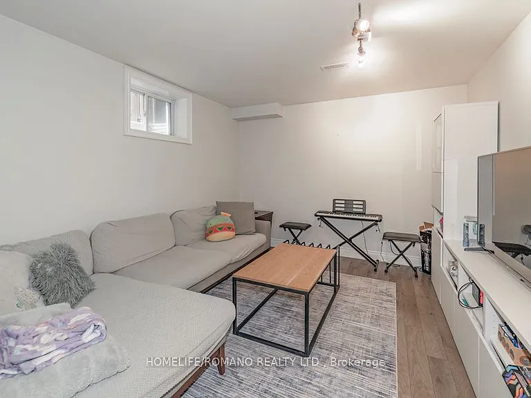 100 Falstaff Ave — Photo 21