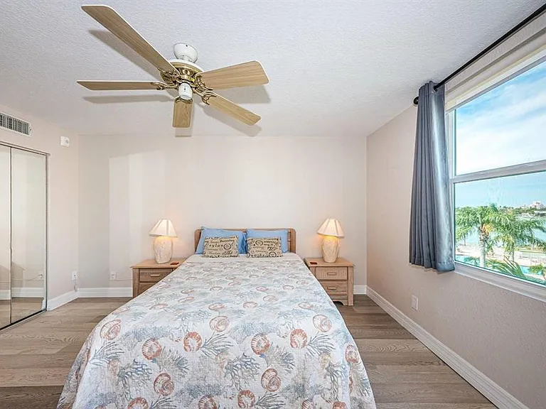6061 Bahia Del Mar Cir #448 — Photo 10