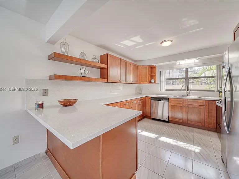 13337 SW 64th Ln — Photo 9