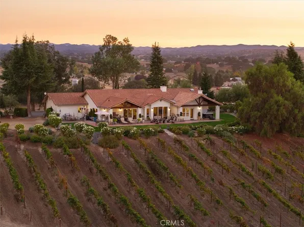 4740 Devonshire Ln, Paso Robles, CA 93446