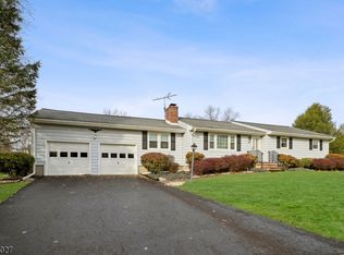 48 Camden Rd, Hillsborough, NJ 08844