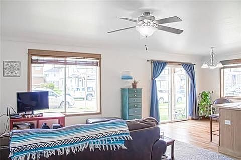 5th image of 5471 Glenellen Dr APT 5