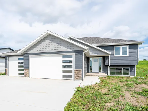 1912 2nd Ave SE, Lemars, IA 51031