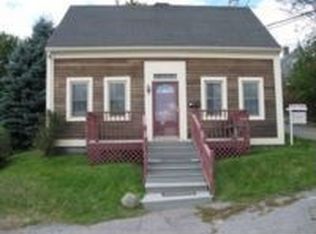 1 Main St, Machias, ME 04654