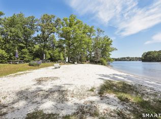 4 Candlewood Road, New Fairfield, CT 06812