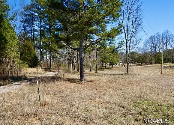 2nd image of 2880 County Road 1141