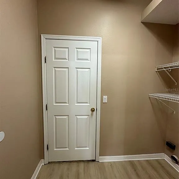 13813 Bluewater Cir — Photo 21