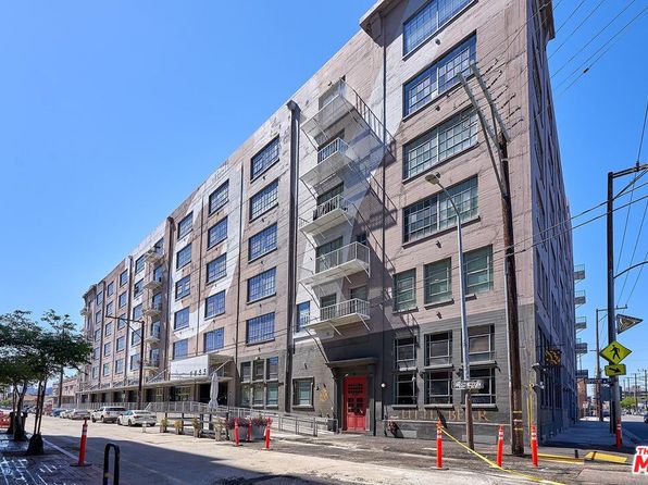 1855 Industrial St APT 302