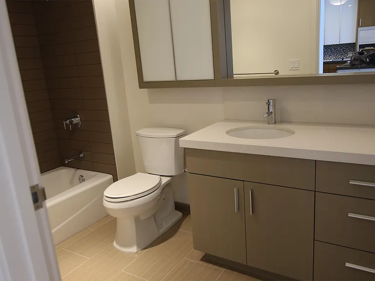 600 Ala Moana Blvd #1 — Photo 2
