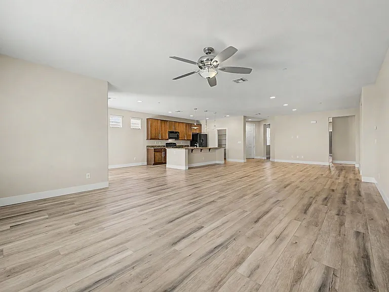 3777 Toscanella Ave — Photo 8