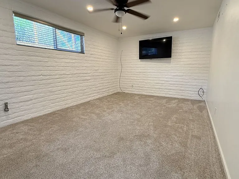 2245 Sandia Dr — Photo 21