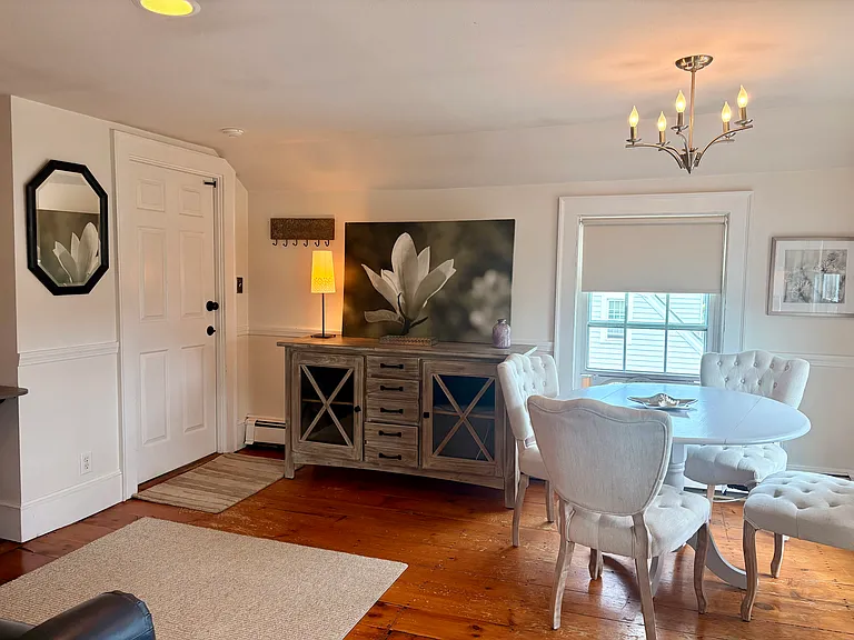 77 Pleasant St #5 — Photo 3