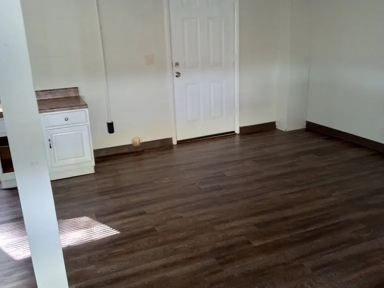2112 Martin Luther King Jr Dr #6 — Photo 3