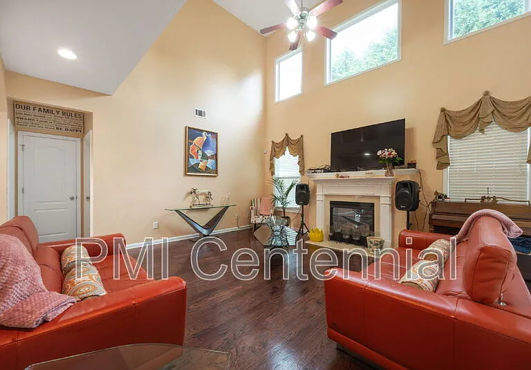 1816 Jameson Cir NE — Photo 11
