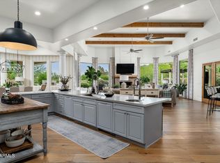 8229 N Ridgeview Dr, Paradise Valley, AZ 85253