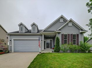 6972 Heirloom Dr, Deforest, WI 53532