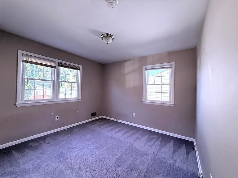8703 34th Ave — Photo 19
