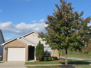 4092 Sweetspire Dr, Lexington, KY 40514