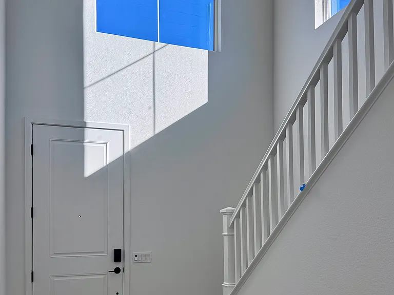501 Gadget Rd — Photo 2