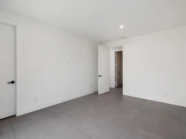 1502 Primrose St — Photo 20