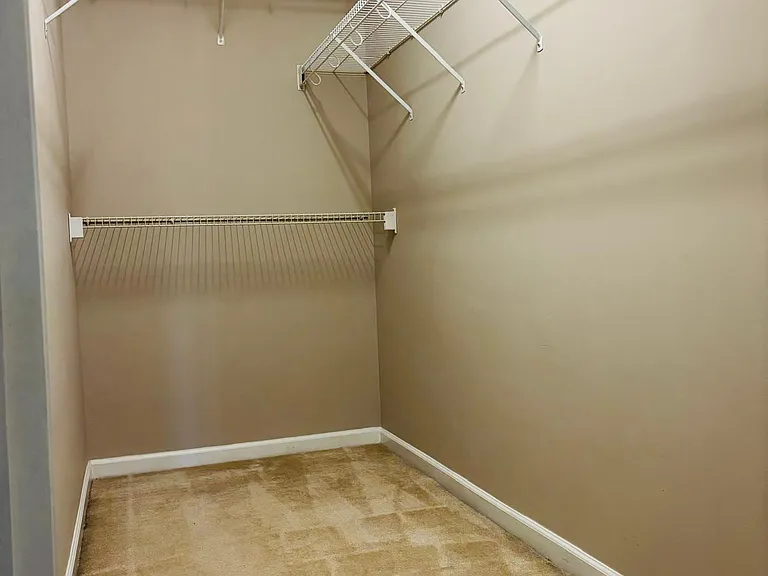 103 Chinabrook Ct — Photo 14