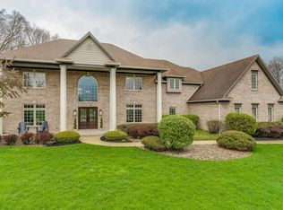 11050 Birch Lake Dr, Granger, IN 46530