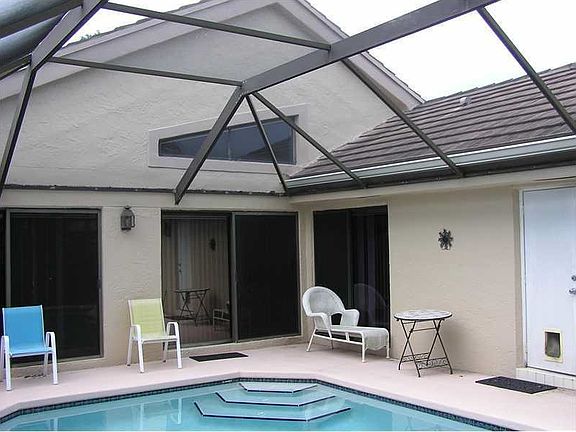 3rd image of 9360 NW 18th Pl